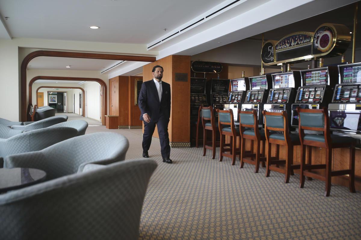 Queen Elizabeth 2 Hotel Dubai Ngoại thất bức ảnh